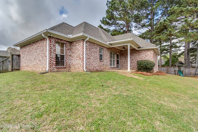 106 Linden Cove, Madison, MS 39110
