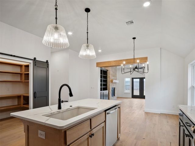 16313 Blackberry Farm Road, Oklahoma City, OK 73013