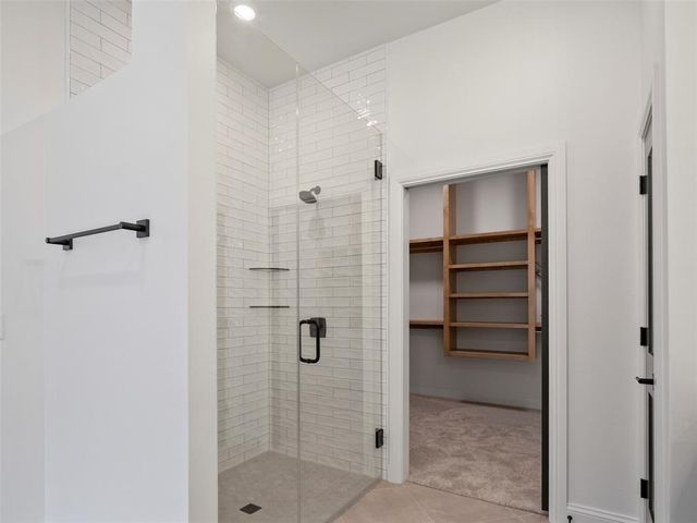 16313 Blackberry Farm Road, Oklahoma City, OK 73013