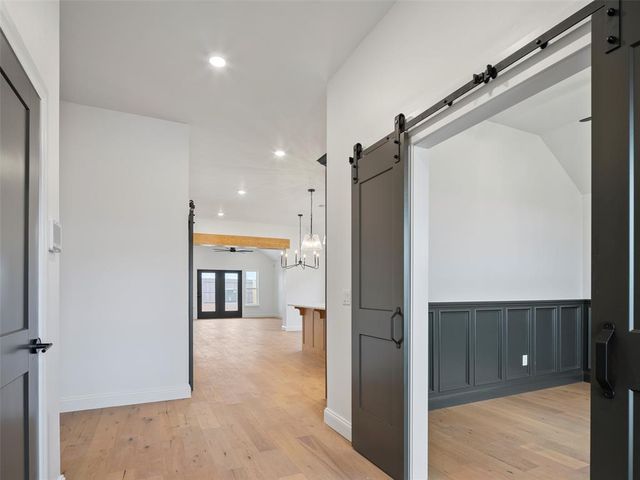 16313 Blackberry Farm Road, Oklahoma City, OK 73013