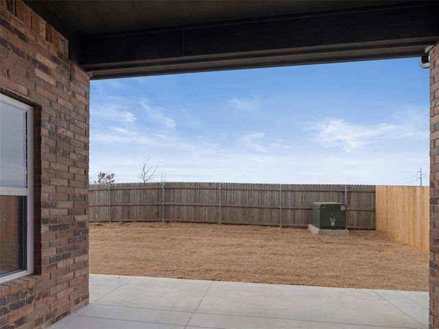 16313 Blackberry Farm Road, Oklahoma City, OK 73013