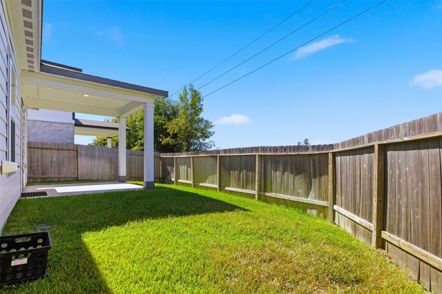 88 Ashe Juniper Way, Magnolia, TX 77354