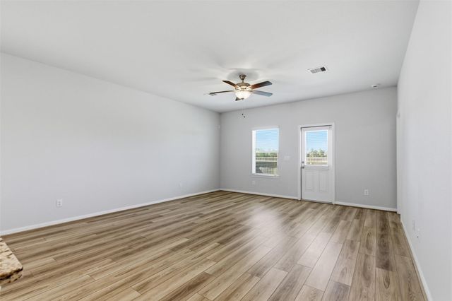 88 Ashe Juniper Way, Magnolia, TX 77354