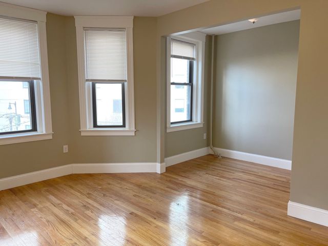 660 Huntington Avenue 35, Boston, MA 02115