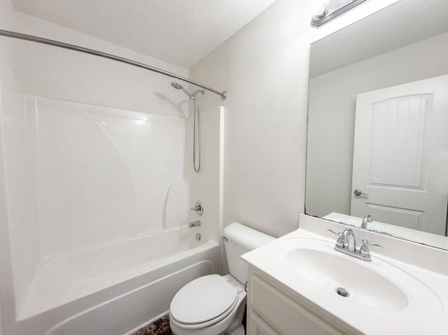 2354 New Holland Cir, Murfreesboro, TN 37128