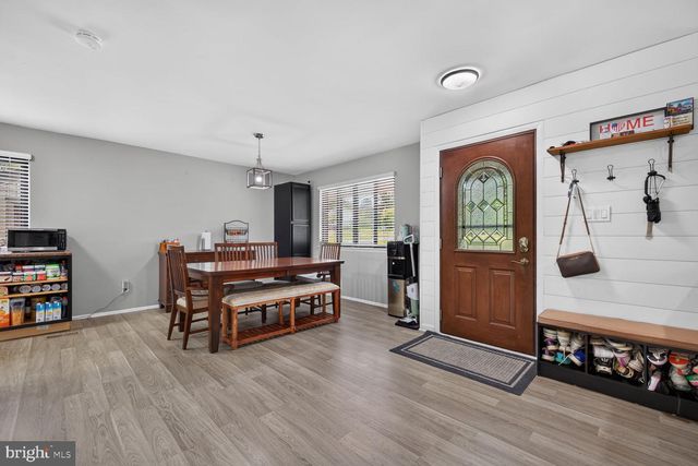 11298 WOODHAVEN DR, Ijamsville, MD 21754