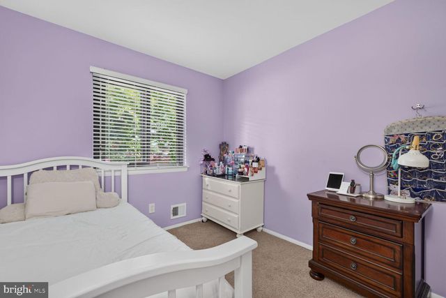 11298 WOODHAVEN DR, Ijamsville, MD 21754