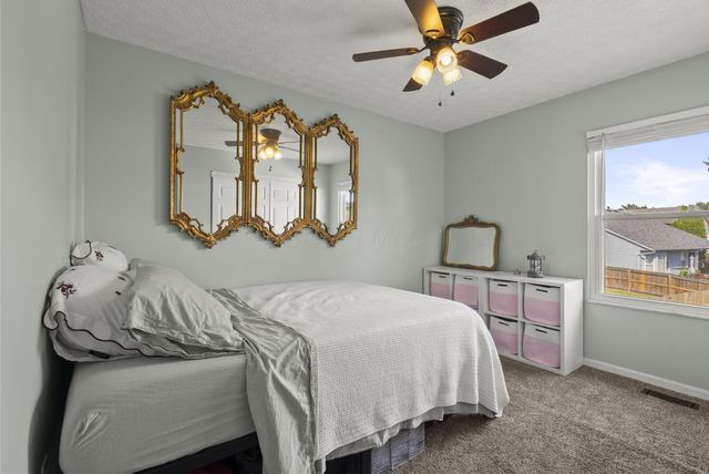 7954 Hickson Drive, Blacklick, OH 43004