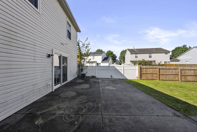 7954 Hickson Drive, Blacklick, OH 43004