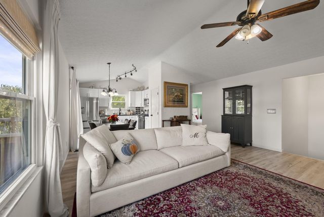 7954 Hickson Drive, Blacklick, OH 43004