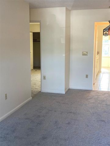 5750 80TH STREET N C202, St Petersburg, FL 33709