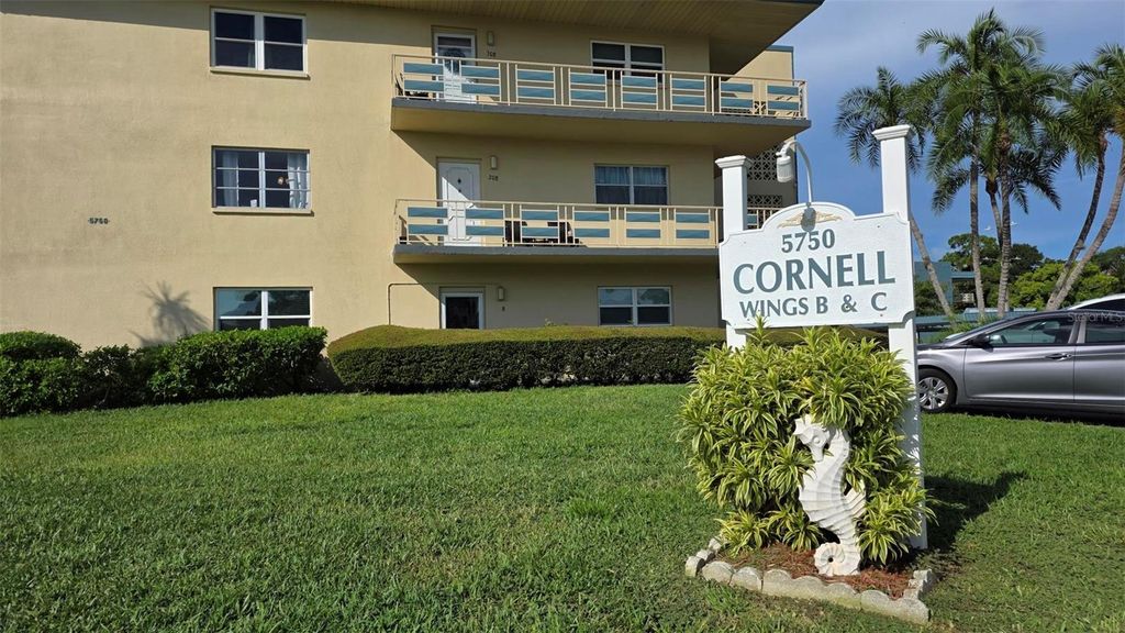 5750 80TH STREET N C202, St Petersburg, FL 33709