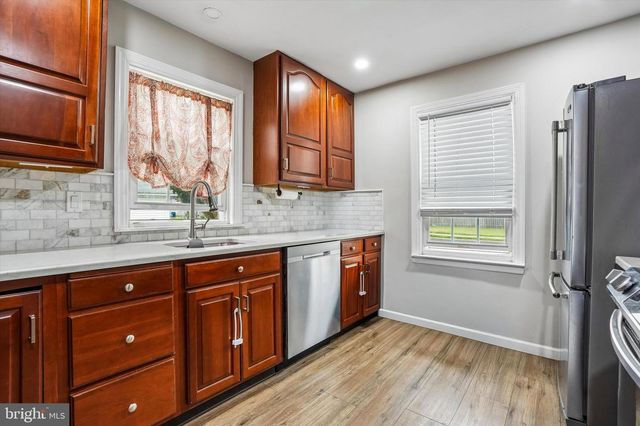162 REDFERN ST, Hamilton, NJ 08610
