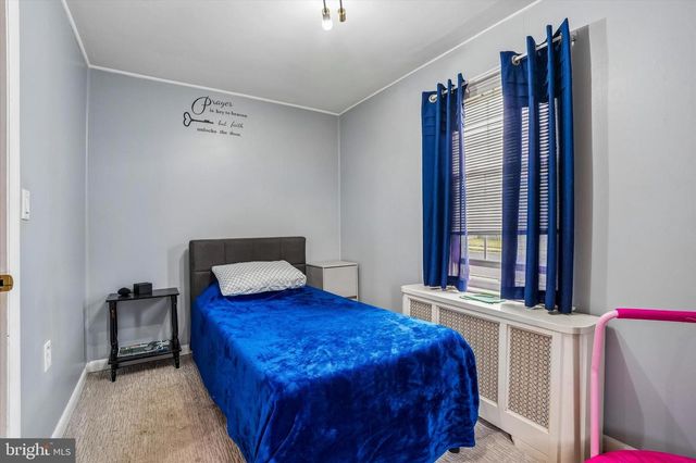 162 REDFERN ST, Hamilton, NJ 08610