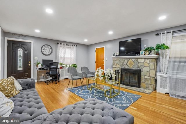 162 REDFERN ST, Hamilton, NJ 08610