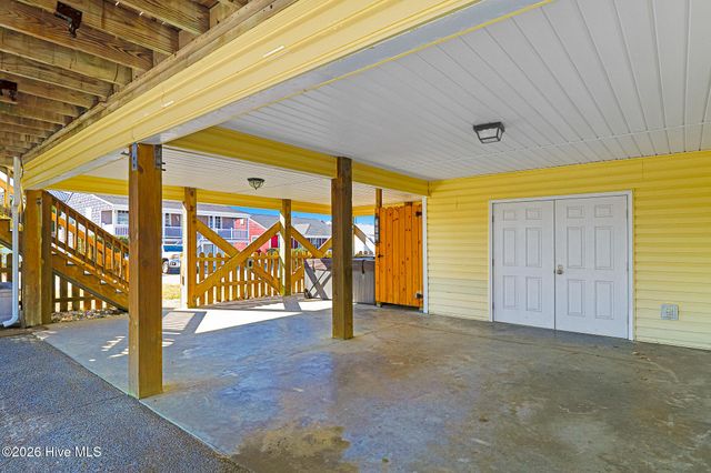 208 Beaufort Avenue 1, Atlantic Beach, NC 28512