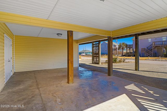 208 Beaufort Avenue 1, Atlantic Beach, NC 28512