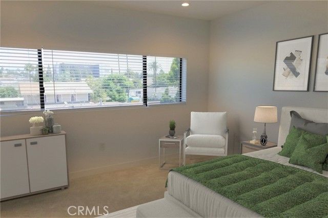 231 N Burlington Avenue, Los Angeles, CA 90026