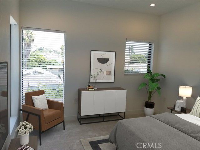 231 N Burlington Avenue, Los Angeles, CA 90026