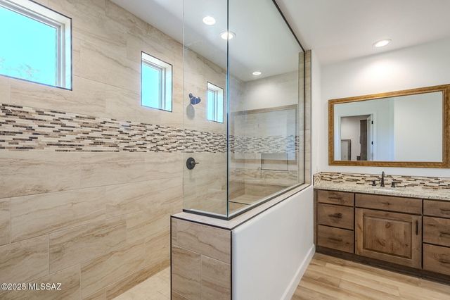 1256 E Madera Estates Lane, Sahuarita, AZ 85629