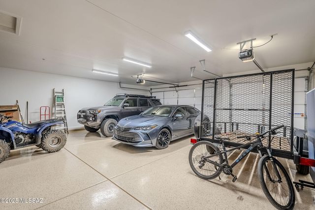 1256 E Madera Estates Lane, Sahuarita, AZ 85629