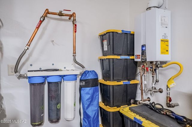 1256 E Madera Estates Lane, Sahuarita, AZ 85629