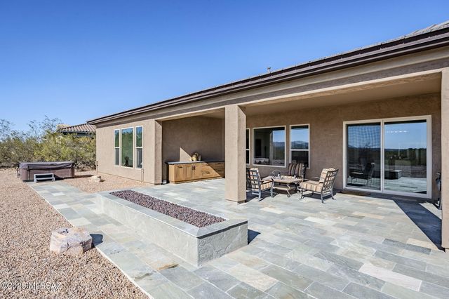 1256 E Madera Estates Lane, Sahuarita, AZ 85629