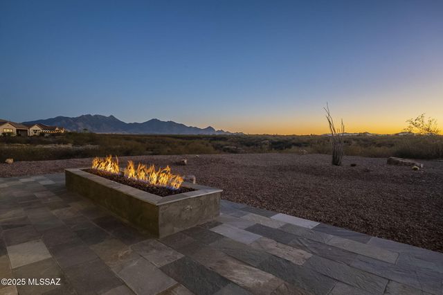 1256 E Madera Estates Lane, Sahuarita, AZ 85629