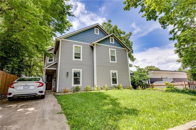 911 Ohio Street, Lawrence, KS 66044