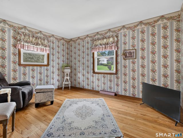 80 Chidsey Drive, North Branford, CT 06471