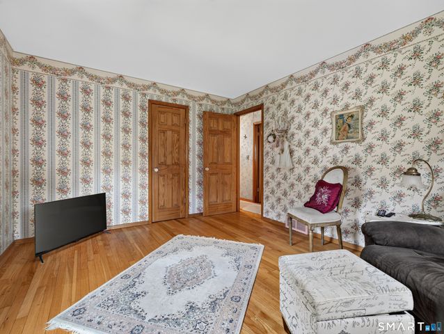 80 Chidsey Drive, North Branford, CT 06471