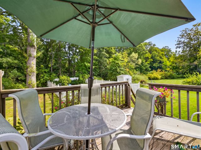 80 Chidsey Drive, North Branford, CT 06471