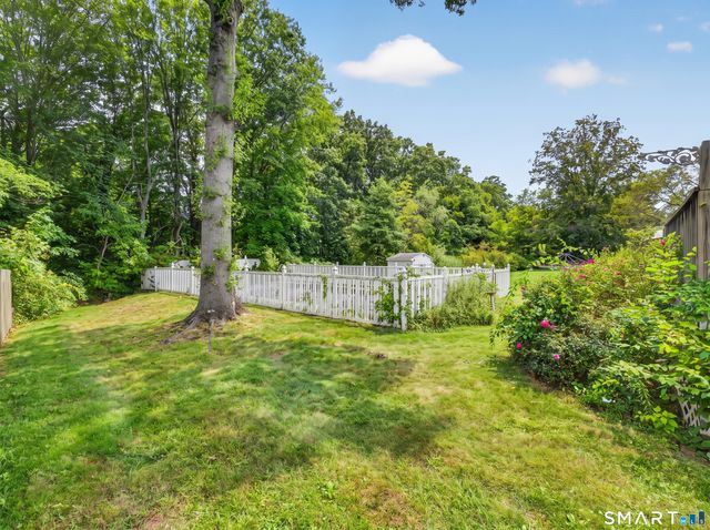 80 Chidsey Drive, North Branford, CT 06471