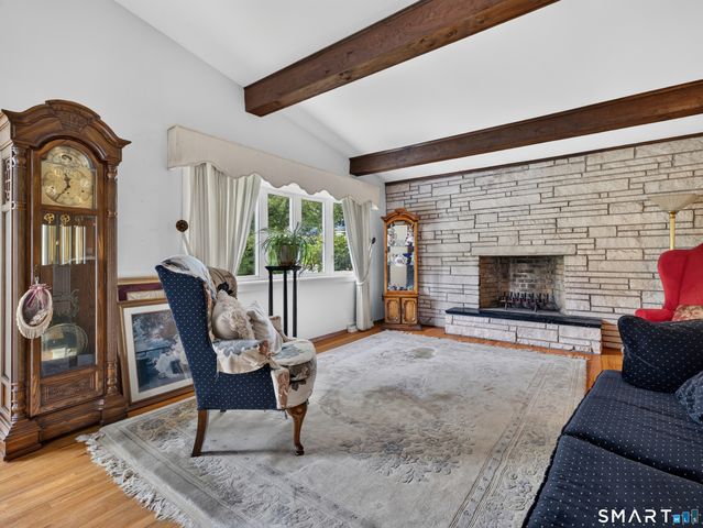 80 Chidsey Drive, North Branford, CT 06471