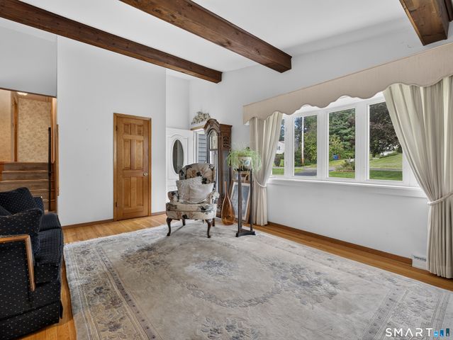 80 Chidsey Drive, North Branford, CT 06471