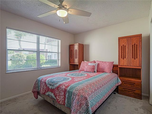 28 Pine Arbor Lane 101, Vero Beach, FL 32962