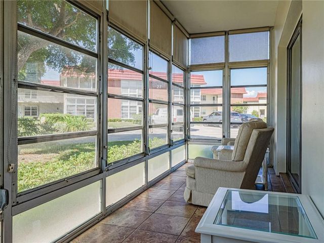 28 Pine Arbor Lane 101, Vero Beach, FL 32962