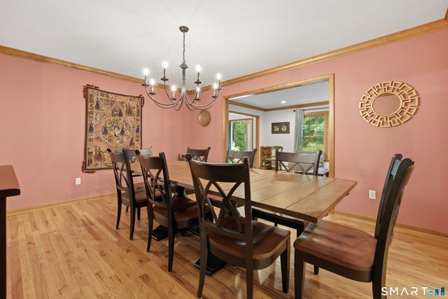 85 Scenic Court, Cheshire, CT 06410