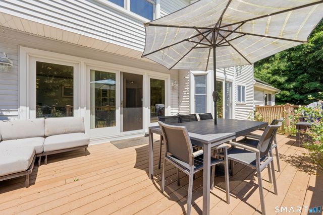 85 Scenic Court, Cheshire, CT 06410
