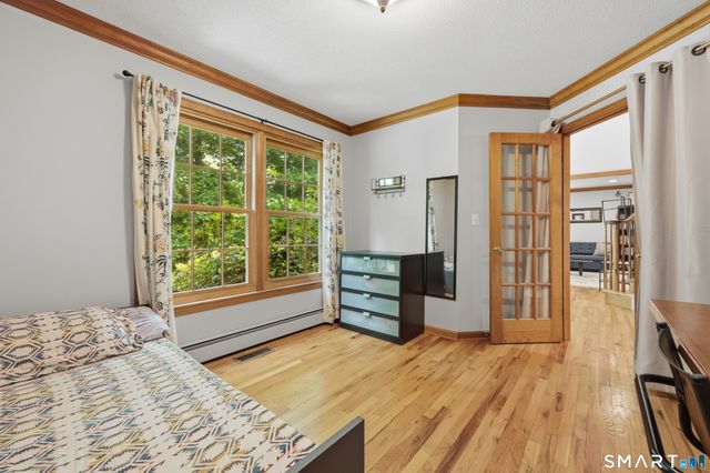 85 Scenic Court, Cheshire, CT 06410