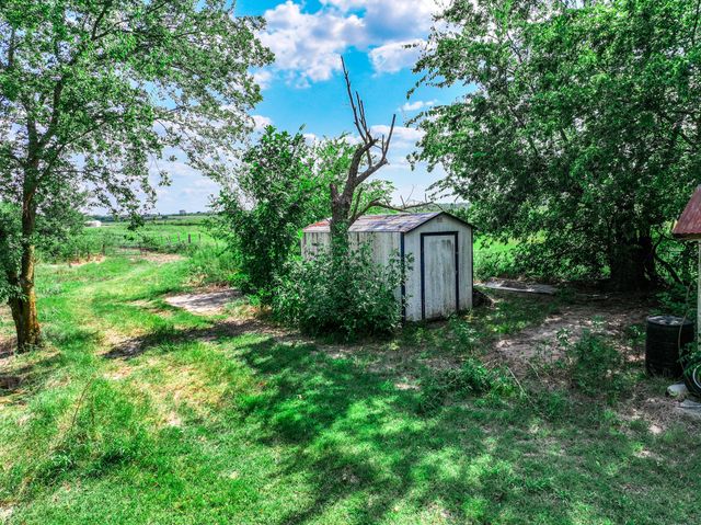 7801 W Interstate Highway 30, Cumby, TX 75433