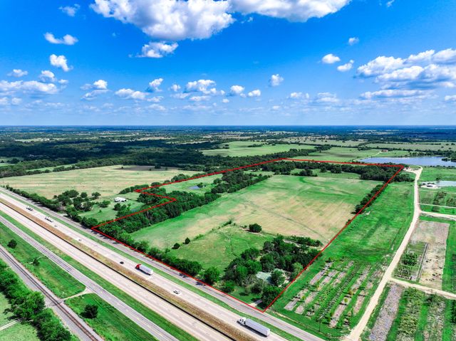7801 W Interstate Highway 30, Cumby, TX 75433