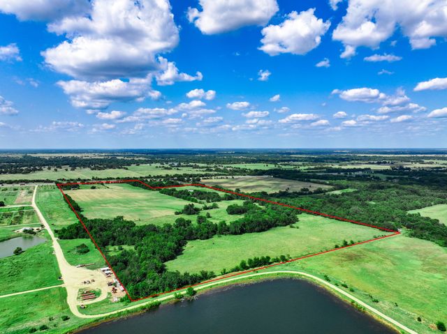 7801 W Interstate Highway 30, Cumby, TX 75433