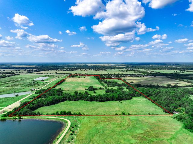 7801 W Interstate Highway 30, Cumby, TX 75433