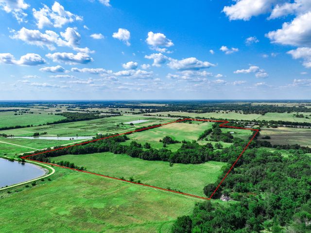 7801 W Interstate Highway 30, Cumby, TX 75433