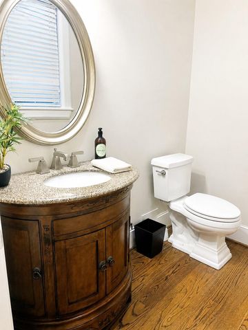 1700 Sunset Boulevard C, Houston, TX 77005