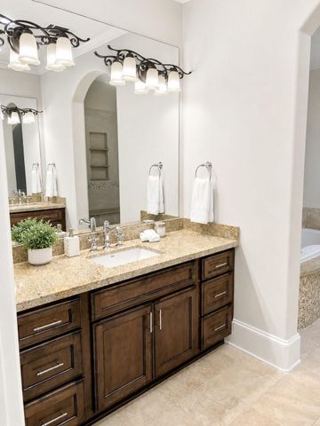 1700 Sunset Boulevard C, Houston, TX 77005