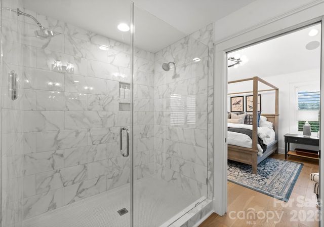 512 Living Way, Charlotte, NC 28204