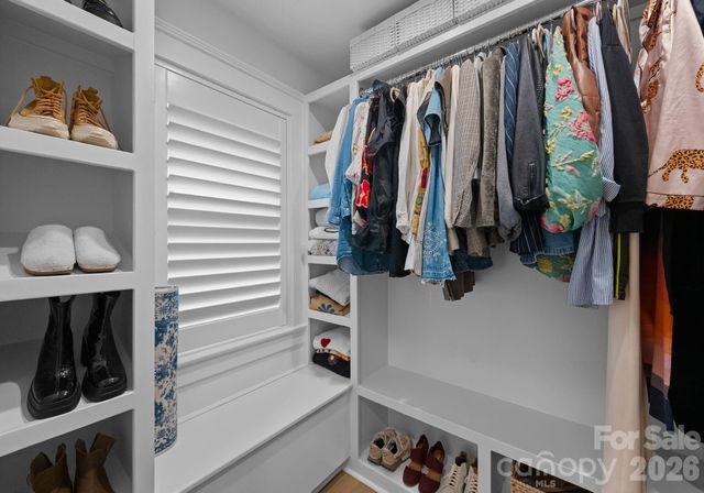 512 Living Way, Charlotte, NC 28204