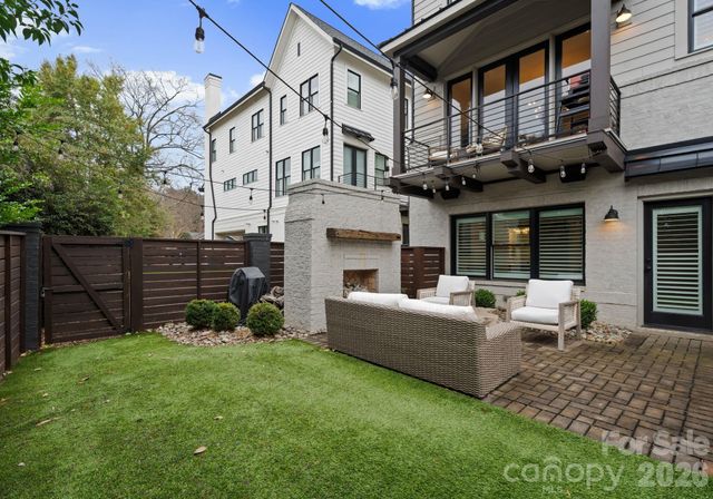 512 Living Way, Charlotte, NC 28204